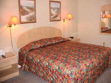 The Carolinian Inn Wilmington Ruang foto
