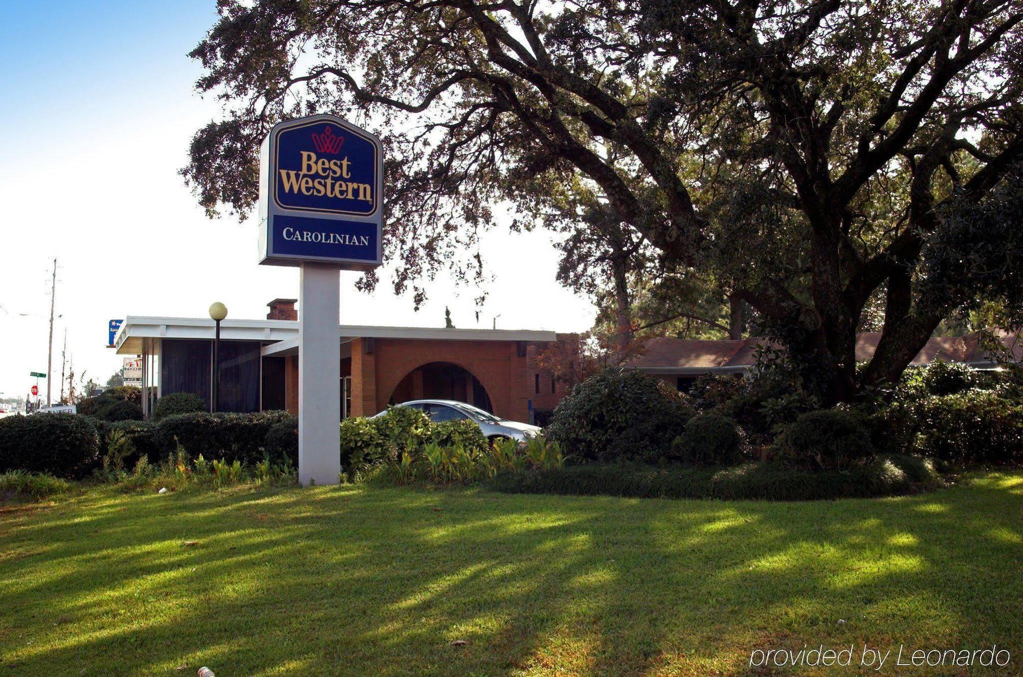 The Carolinian Inn Wilmington Bagian luar foto